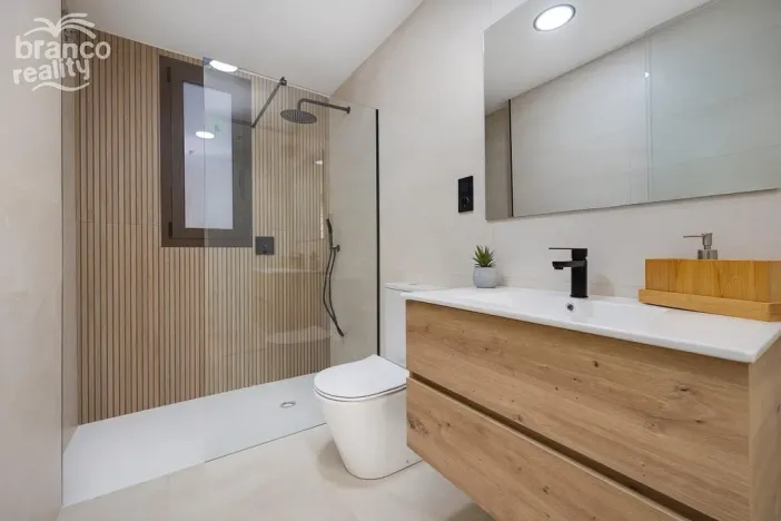 Prodej bytu 4+kk, Los Alcazares, Murcia, Španělsko, 105 m2