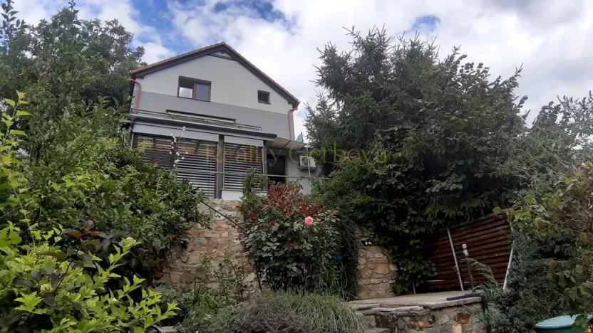 Prodej rodinného domu, Hluboká nad Vltavou, 220 m2