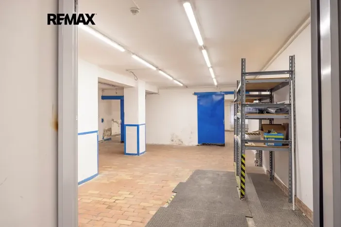 Pronájem skladu, Rudná, Masarykova, 1270 m2