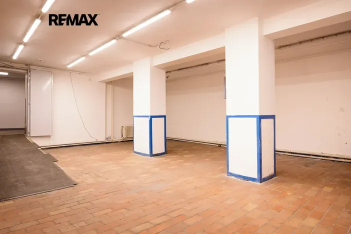 Pronájem skladu, Rudná, Masarykova, 1270 m2
