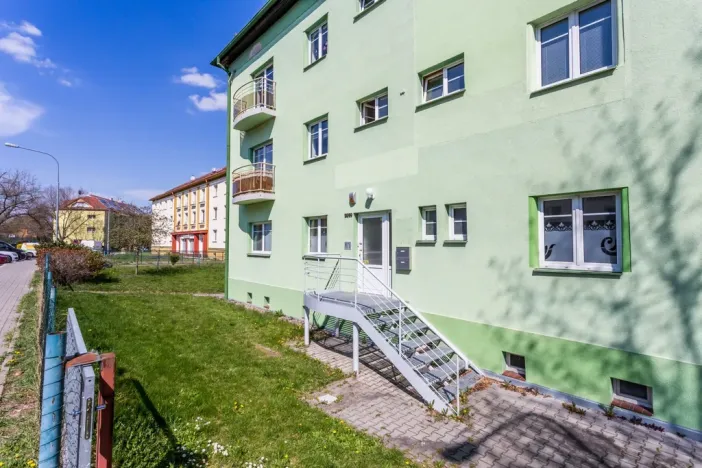 Pronájem obchodního prostoru, Most, Mikoláše Alše, 18 m2