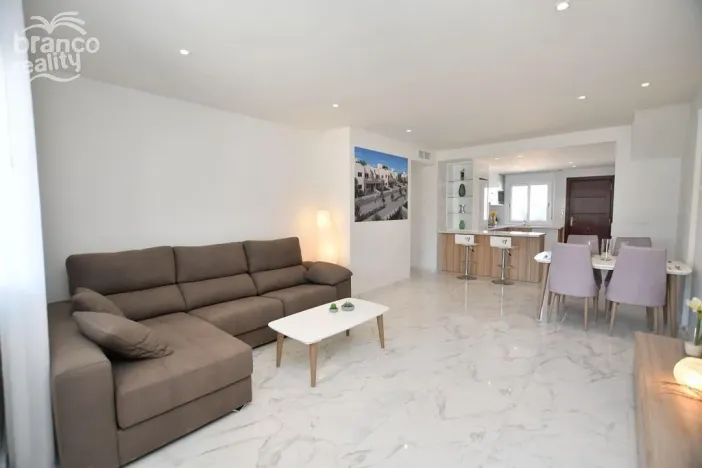 Prodej rodinného domu, San Miguel de Salinas, Alicante, Španělsko, 75 m2