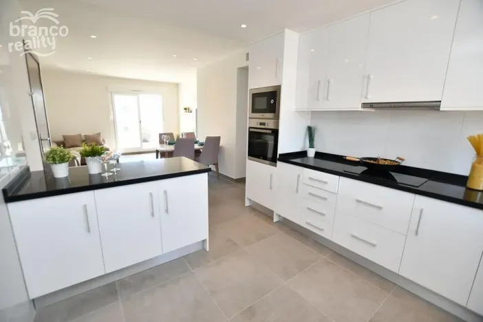 Prodej rodinného domu, San Miguel de Salinas, Alicante, Španělsko, 73 m2