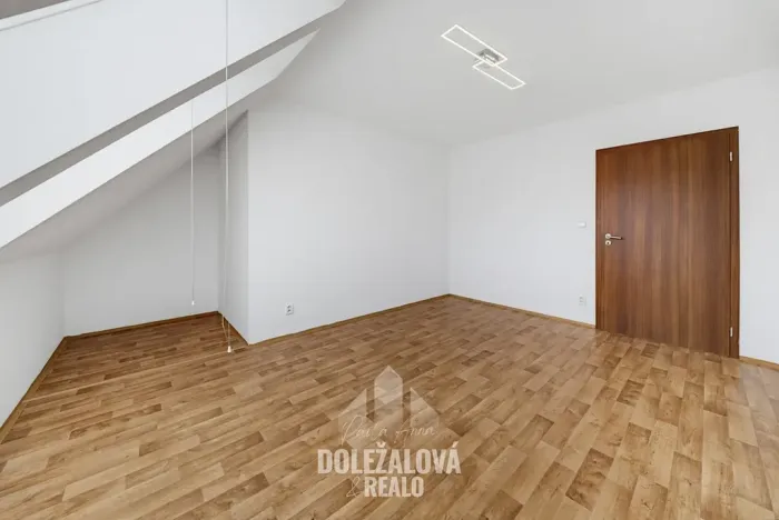 Pronájem bytu 2+1, Luka nad Jihlavou, nám. 9. května, 68 m2