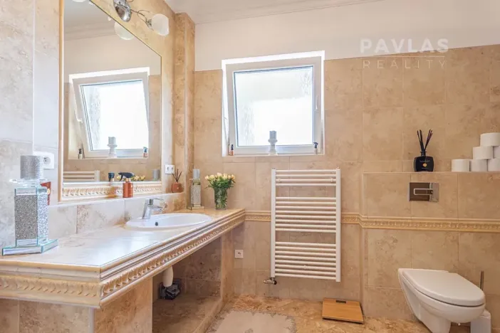 Prodej rodinného domu, Jindřichův Hradec, Na Lukách, 233 m2