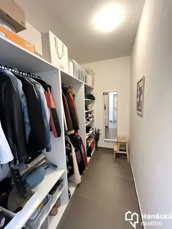 Pronájem bytu 2+kk, Olomouc, Dolní novosadská, 45 m2