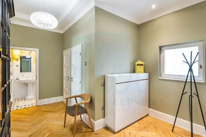 Pronájem bytu 3+1, Praha - Vinohrady, Lužická, 120 m2