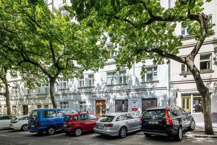 Pronájem bytu 3+1, Praha - Vinohrady, Lužická, 120 m2