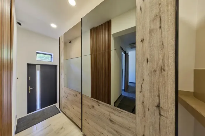Prodej vícegeneračního domu, Trutnov - Horní Staré Město, Na Terase, 181 m2