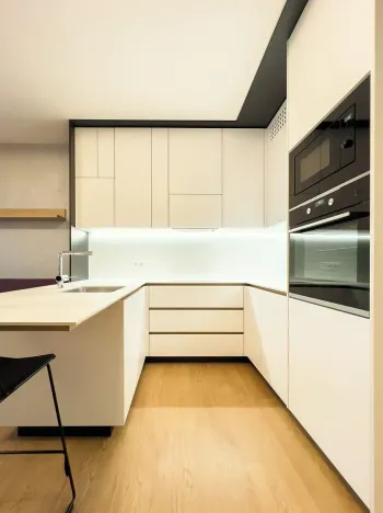 Pronájem bytu 1+kk, Praha - Smíchov, Vackové, 30 m2