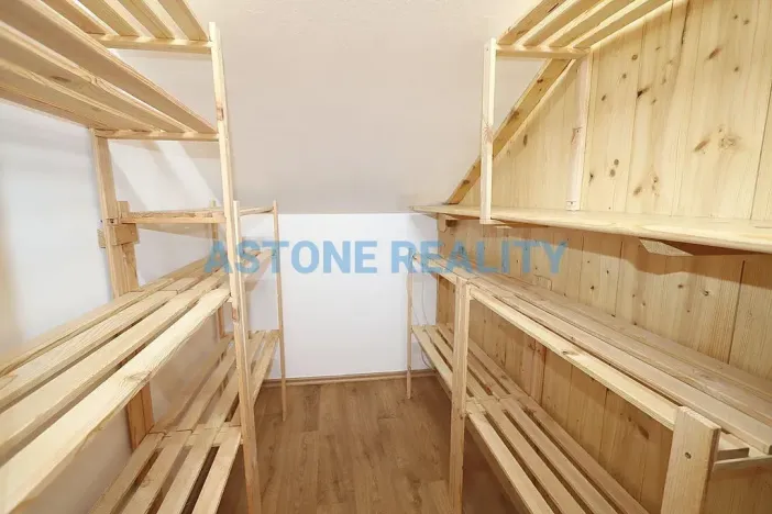 Pronájem bytu 2+kk, Praha - Satalice, Bošínská, 65 m2