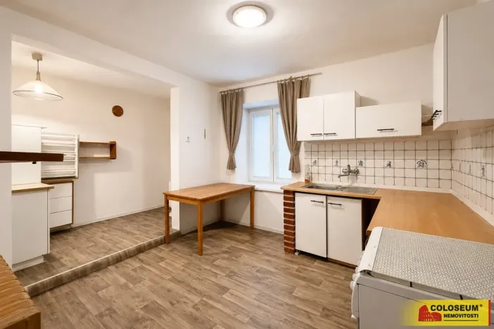 Prodej rodinného domu, Suchohrdly, 100 m2