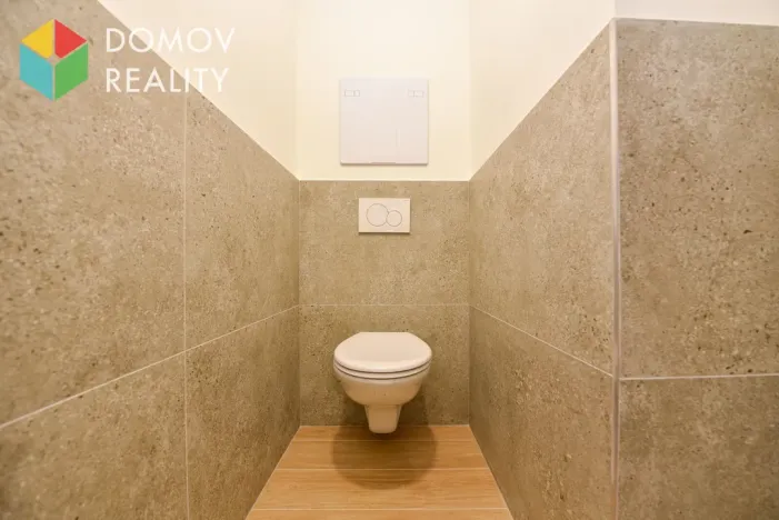 Pronájem bytu 2+kk, Praha, Na dolinách, 45 m2