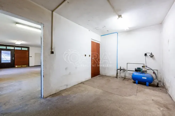 Prodej rodinného domu, Tlustice, 250 m2