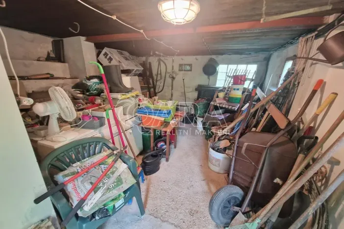 Prodej chaty, Černolice, V Dolečku, 38 m2