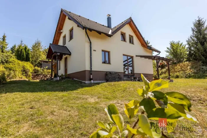 Prodej rodinného domu, Nové Město na Moravě, Petrovická, 200 m2
