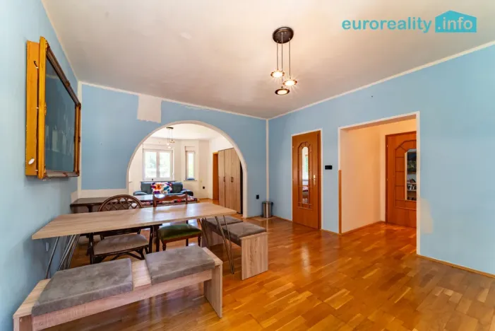 Prodej rodinného domu, Aš, Březová, 210 m2