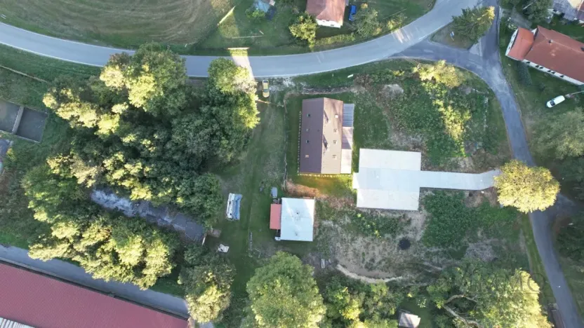Prodej rodinného domu, Černá v Pošumaví - Bližná, 85 m2