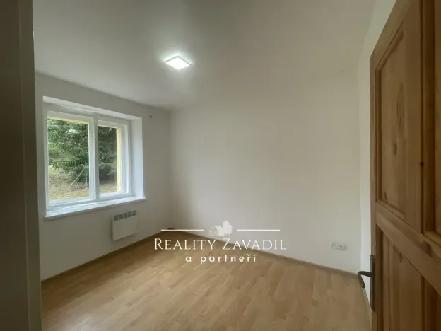 Pronájem bytu 3+1, Mrač, 75 m2