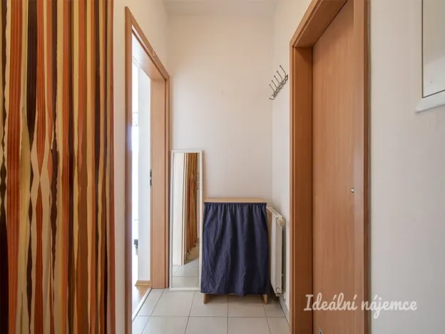 Pronájem bytu 1+kk, Praha - Libeň, Davídkova, 34 m2