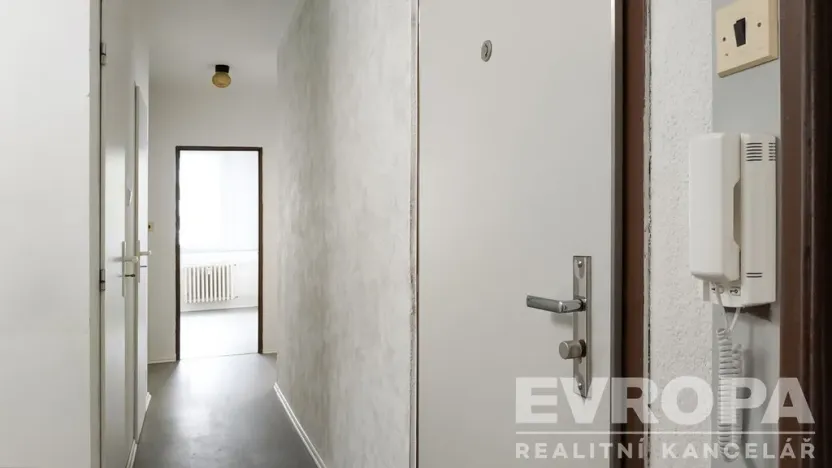 Prodej bytu 3+1, Praha - Petrovice, Rezlerova, 71 m2