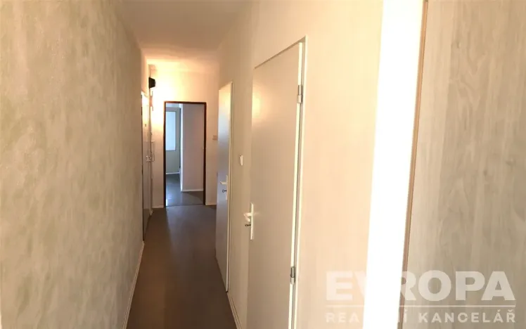 Prodej bytu 3+1, Praha - Petrovice, Rezlerova, 71 m2