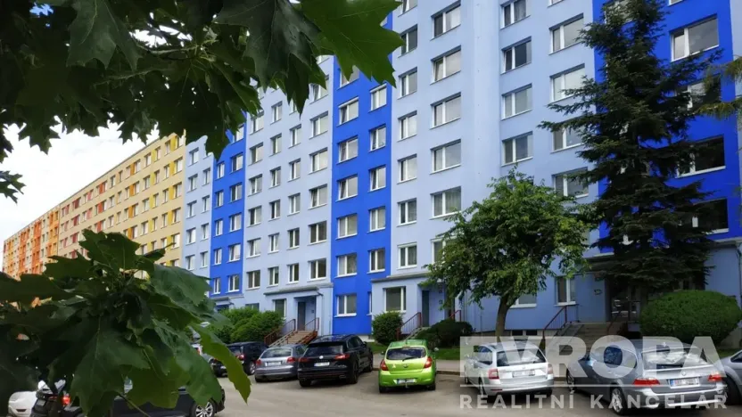 Prodej bytu 3+1, Praha - Petrovice, Rezlerova, 71 m2