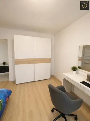 Prodej bytu 3+1, Bitozeves, 71 m2