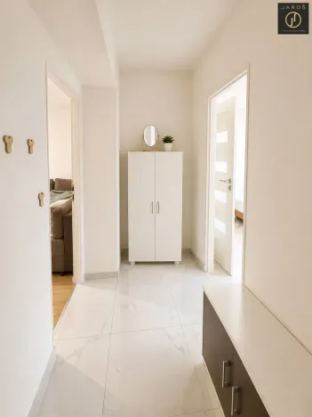 Prodej bytu 3+1, Bitozeves, 71 m2