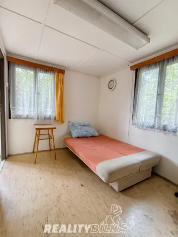 Pronájem zahrady, Praha - Dubeč, Slatiny, 781 m2