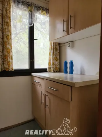 Pronájem zahrady, Praha - Dubeč, Slatiny, 781 m2