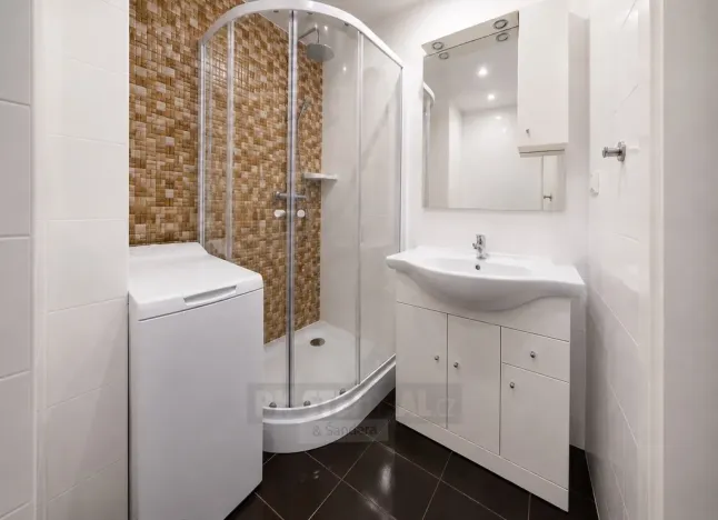 Pronájem bytu 1+kk, Praha - Modřany, Daškova, 29 m2