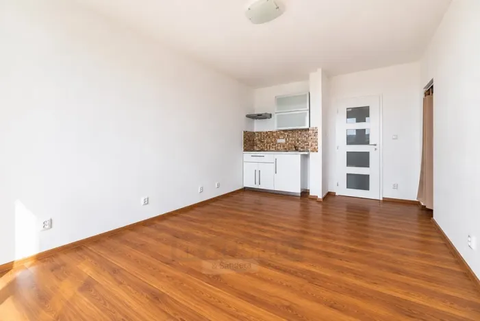 Pronájem bytu 1+kk, Praha - Modřany, Daškova, 29 m2