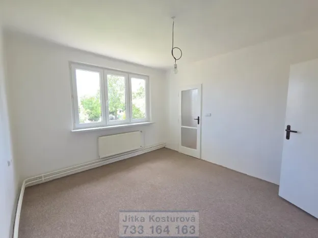 Pronájem bytu 2+1, Opava - Předměstí, Sadová, 62 m2