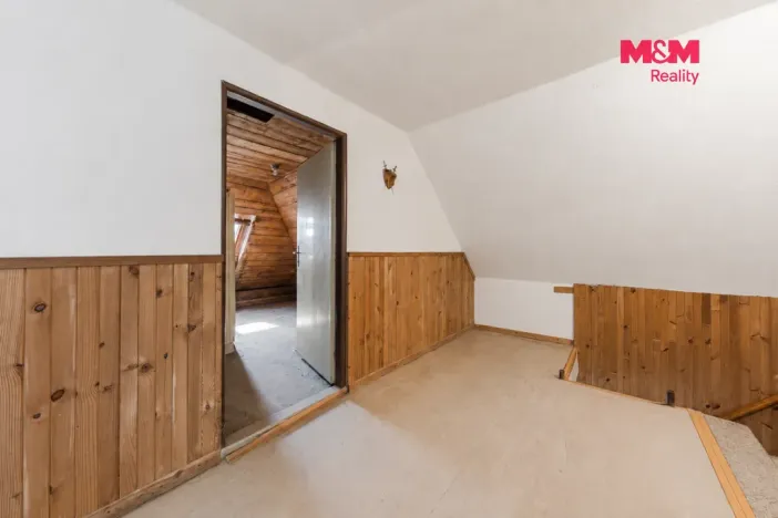 Prodej rodinného domu, Rataje nad Sázavou - Mirošovice, 210 m2