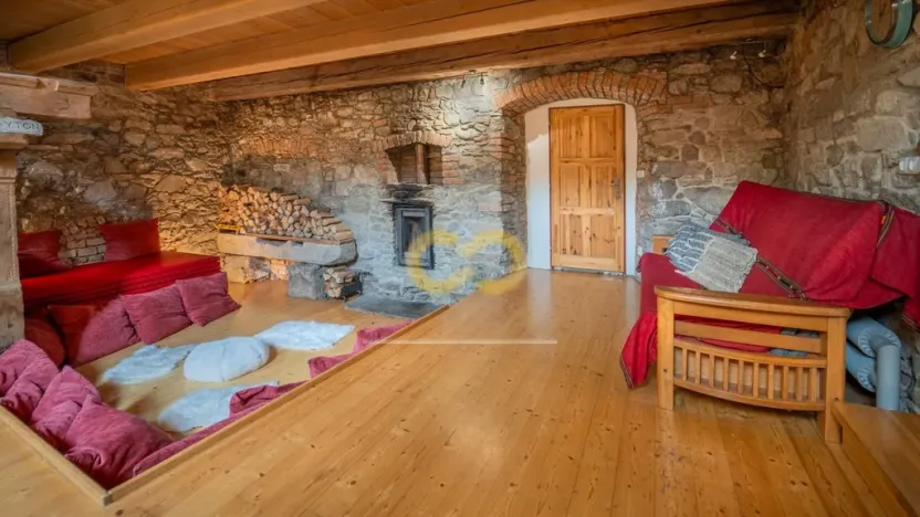 Prodej ubytování, Uzeničky - Černívsko, 590 m2