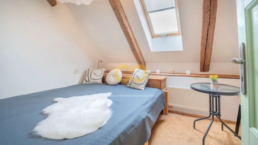 Prodej ubytování, Uzeničky - Černívsko, 590 m2