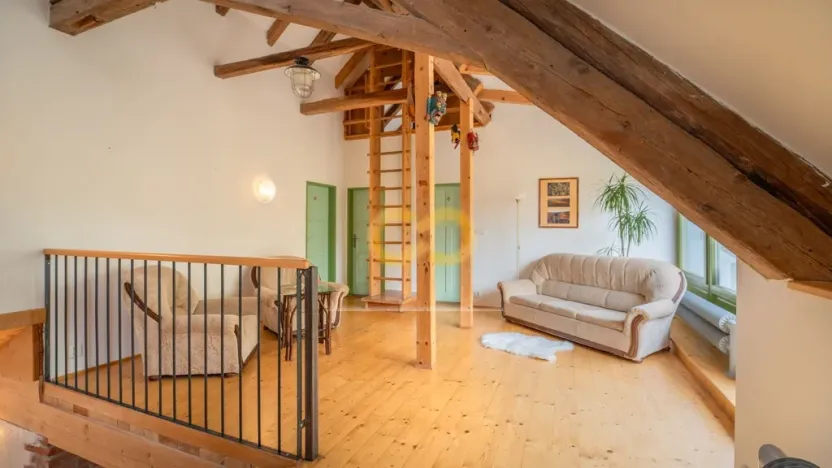 Prodej ubytování, Uzeničky - Černívsko, 590 m2