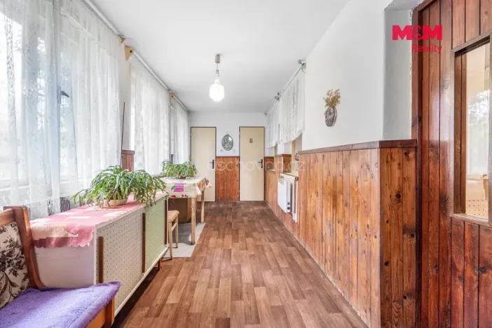 Prodej rodinného domu, Spomyšl, 350 m2