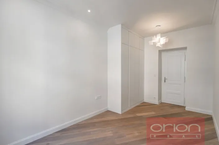 Pronájem bytu 2+kk, Praha - Vinohrady, náměstí Jiřího z Poděbrad, 54 m2