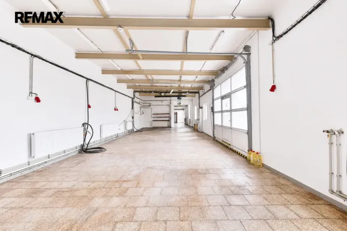 Pronájem výrobních prostor, Třebechovice pod Orebem, Týnišťská, 600 m2