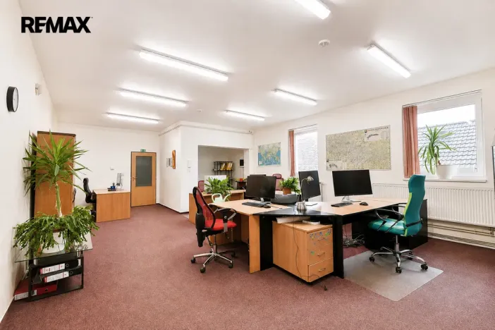 Pronájem výrobních prostor, Třebechovice pod Orebem, Týnišťská, 600 m2