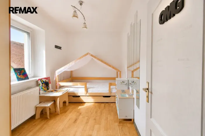 Pronájem výrobních prostor, Třebechovice pod Orebem, Týnišťská, 600 m2