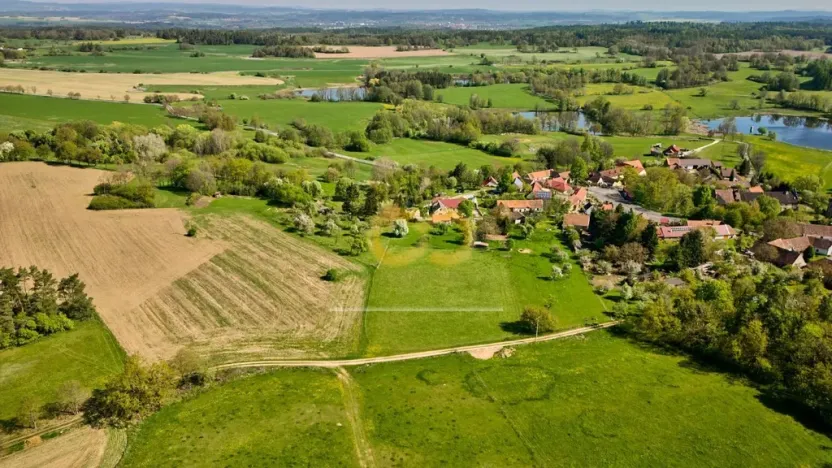 Prodej pozemku pro bydlení, Bratronice, 8000 m2