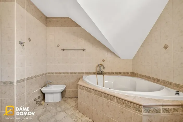 Prodej rodinného domu, Holešov, 250 m2