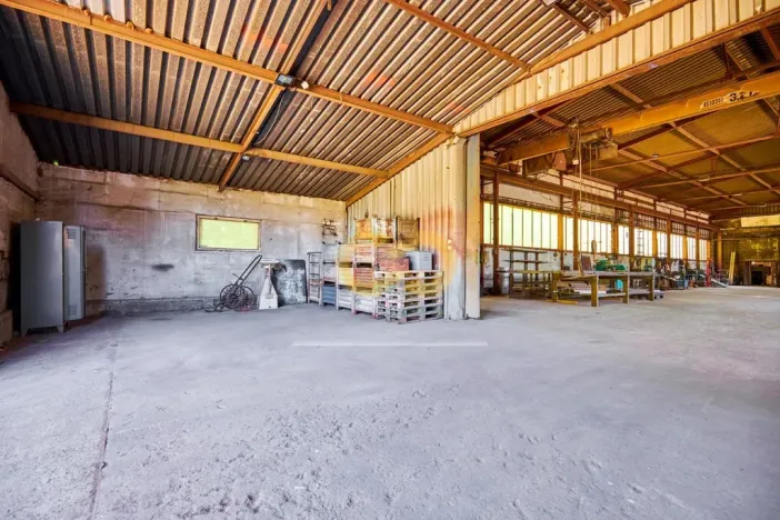 Prodej výrobních prostor, Háje, 6412 m2