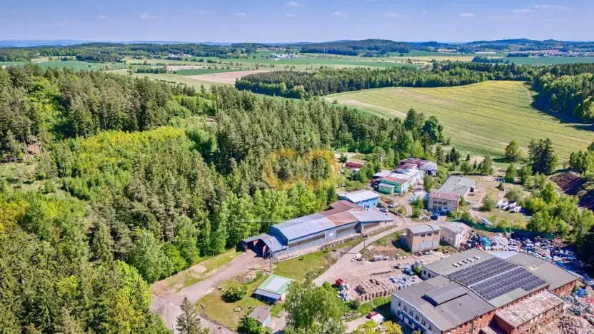 Prodej výrobních prostor, Háje, 6412 m2
