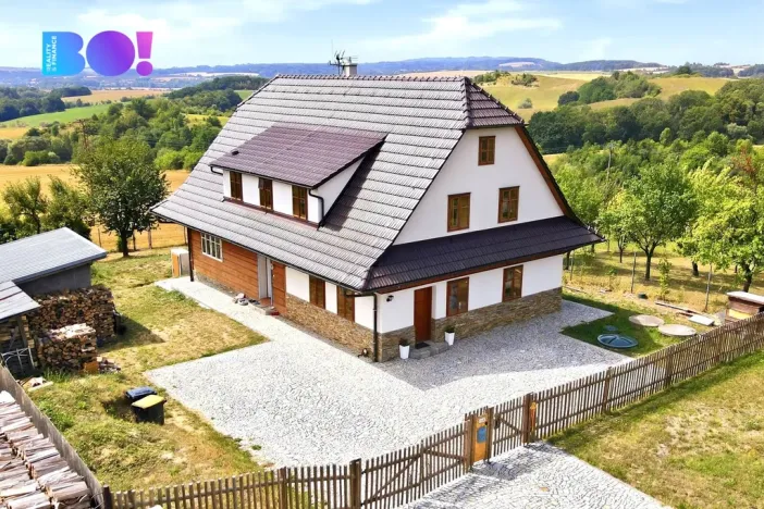 Prodej rodinného domu, Špičky, 219 m2