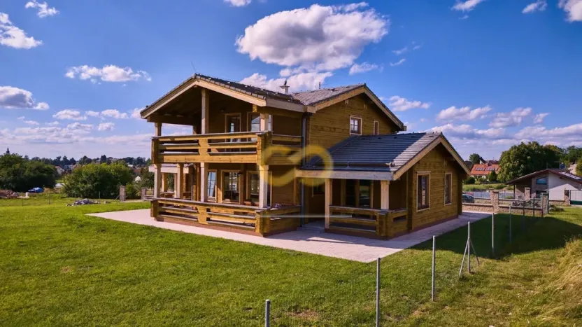 Prodej rodinného domu, Nové Hrady, Vilová čtvrť, 216 m2