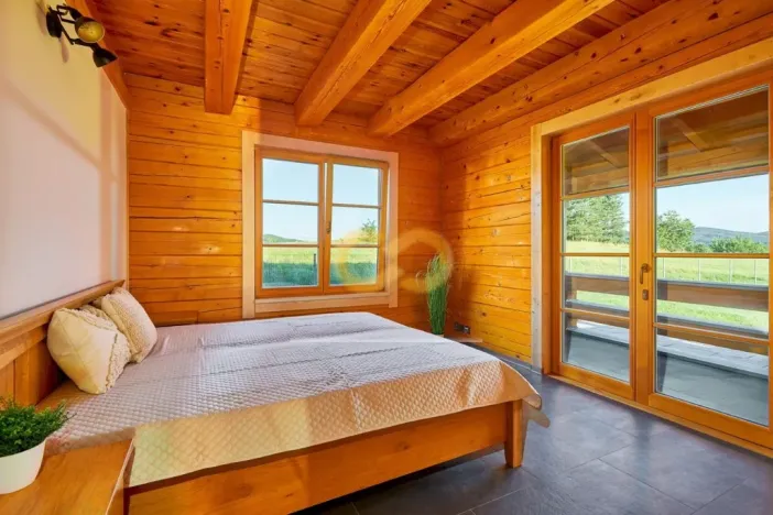 Prodej rodinného domu, Nové Hrady, Vilová čtvrť, 216 m2